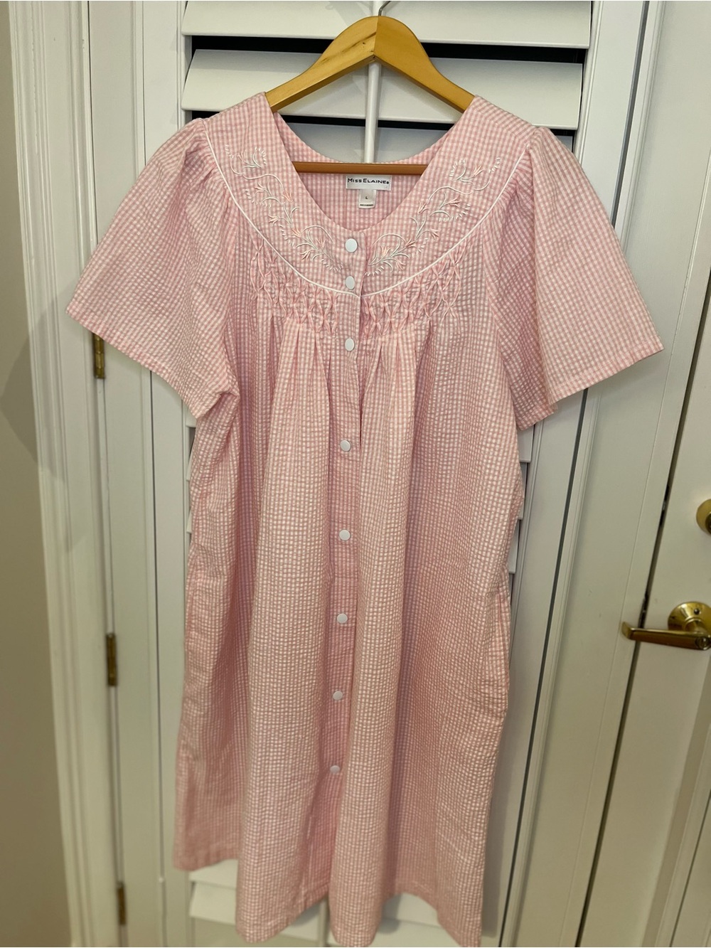 Miss Elaine Pink Gingham Embroidered Button Nightgown Mumu L